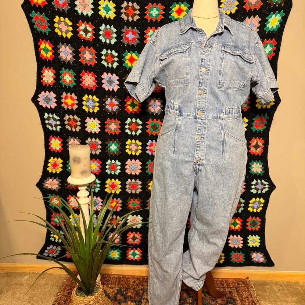 We the free x free people coveralls